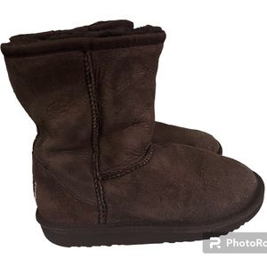 UGG brown boots